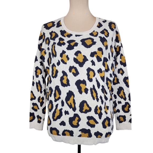 H&M Medium Leopard Cheetah Print Sweater - Picture 1 of 5